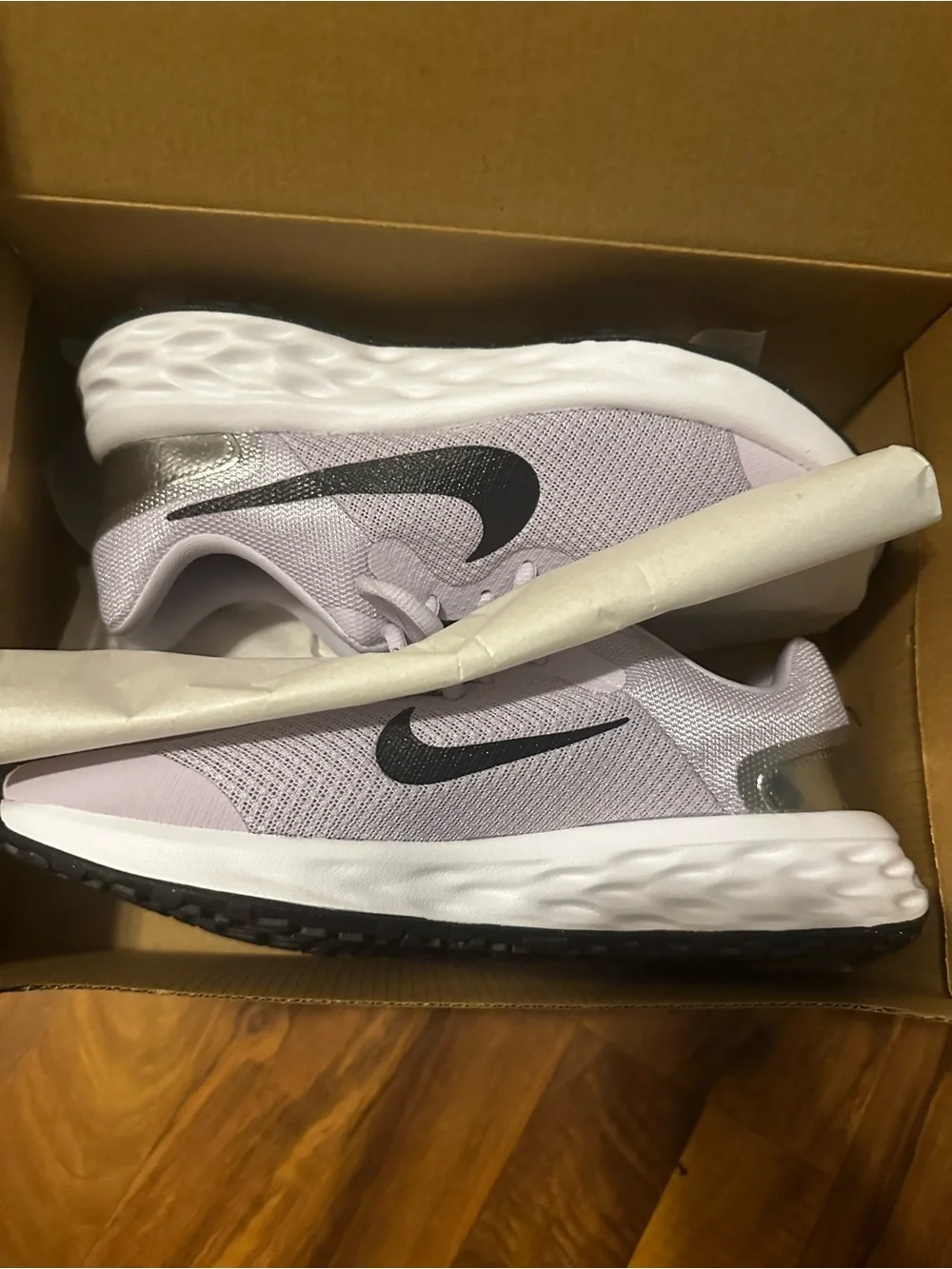 Nike Kids Sneakers - Light Lavender & Black with Purple Insole
